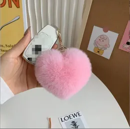 Keychains Lanyards Fluffy Pompom Schl￼sselringe f￼r Frauen weich Herz Form Kaninchenball -Auto -Bag Accessoires Keyfobs Anh￤nger Schmuck DHGA9