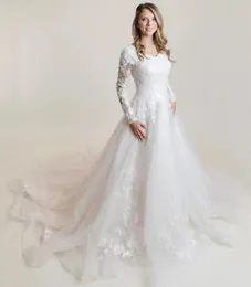 Boho Lace Appliqued Wedding Dresses 2023 Elegante lange mouwen Bridal Jurys V Neck TuLle Country Western Vestido de novia