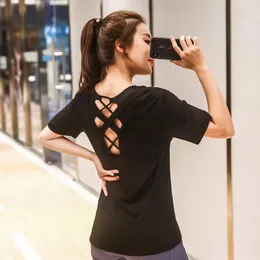 Camicie attive Magliette e camicette a maniche corte da donna estive di grandi dimensioni T-shirt da yoga scavata Sport da jogging ad asciugatura rapida