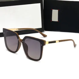 ドライビングサングラスデザイナーのための豪華なサングラスサングラス夏の偏光長方形occhiali da soleファッションバレンタインデー特大サングラス