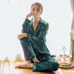 Kvinnors träningsdräkter Kvinnor Silk Satin Pyjamas Pyjamas Set Långärmad sömnkläder Pijama kostym Kvinnlig tvådelar Loungekläder plus storlek M-5XL