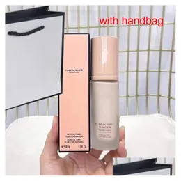 Fondotinta Brandhall Natural Finish Fluid Fluide De Beaute 30Ml Trucco con borsetta 110C 120N 2 colori Drop Delivery Salute Bellezza Fa Dhcxk