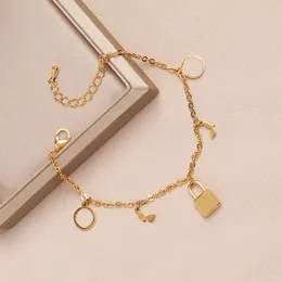 Braccialetto di fascino di San Valentino design classico braccialetto di blocco vintage braccialetti di design di gioielli per bambini simpatici braccialetti di amicizia per ragazze adolescenti che sposano Pulsera