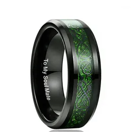 Pierścienie ślubne 8 mm włókno węglowe Zielony pierścionek cyrkon smok wzór węglików wolframowych