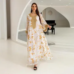 Casual Kleider Mode Frauen Kleidung Nahen Osten Dubai Abendkleid Muslimischen Kleid Tüll Rock Gestickte Gold Spitze Robe Für