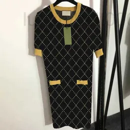 Abiti casual firmati 3 colori maglia moda lettera jacquard autunno inverno lana calda regalo di giorno di Natale per ragazze gonne abbigliamento U8TG