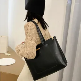 Kosmetiska väskor kvinnors topphandtag satchel väska pu axel stor kapacitet handväska tote