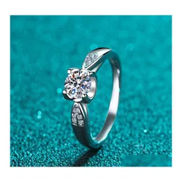 Clusterringe bestanden Diamond -Test 0.5ct Moissanit Swallowtail BL Head Fashion Ring 925 Sterling Sier Frauen vorschlagen klassischer Tropfen d Dhoxw vorschlagen