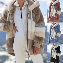 Kvinnors hoodies tröjor Europa och USA 2023 Autumn Winter Warm Plush Zipper Pocket Hooded Loose Jacket Kvinnor