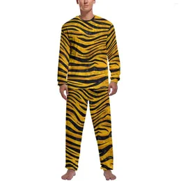 Mäns sömnkläder tiger päls tryck pyjamas guldkluster mens långärmad romantisk pyjama sätter 2 stycken sömn vår grafisk gåva