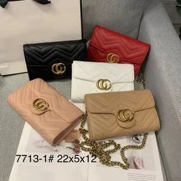 2020 Mode Vintage Handtaschen Damen Taschen Designer Handtaschen Geldbörsen für Damen Leder Kettentasche Umhängetaschen und Umhängetaschen 19CM