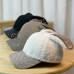 ボールキャップ日本のラムズウール耳ケース女性秋と冬のファッションスパンコールオールマッチ野球帽子Gorras Para Mujer