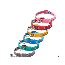 Dog Collars Leashes 500 PCS/LOT CATS COLLARパーソナライズされたブレイクアウェイ子犬製品用ビッグベルペットネックレスSN3239ドロップ配信H DHVR8