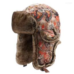 베레트 여성 겨울 폭격기 모자 꽃 울 모피 러시아어 우 플랩과 따뜻한 보헤미안 트랩퍼 모자를 두껍게합니다.