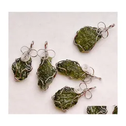 Pendant Necklaces Natural Moldavite Green Crystal Energy Stone For Men And Women Couple Necklace Fine Jewelry Lj201016 620 Q2 Drop D Dhblf