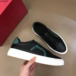 2023 Fashion Men Designer Shoes 5 ألوان مريحة من الجلد السفلي للجلد الفاخر الحزب الرياضة الرياضية غير الرسمية المدربين حذاء حذاء سريع السفينة MKJK12552