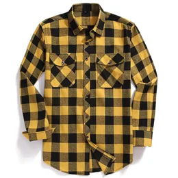 Mens Casual Shirts Men Casual Plaid flanellskjorta LongSleeved Chest Two Pocket Design Fashion PrintedButton USA Size S M L XL 2XL 230114