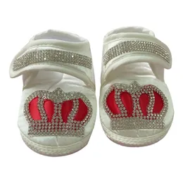 First Walkers Dollbling born Welcome Baby Infant Shoes Pregnant Pography Prince Boy Angel Wing Crown Jewerly Baby Outfit Shoes 230114
