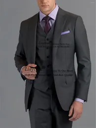 Garnitury męskie formalne ciemnoszaro mężczyźni nacięte biuro biznesowe klapy męskie blezer szczupły fit groom ślub Tuxedo 3 sztuki zestawy kostium homme