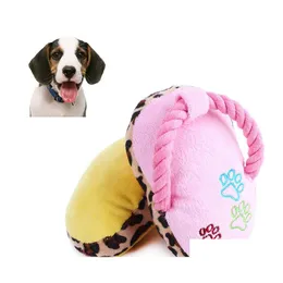 Dog Toys Tuggar Söt valp Magnetic Toy Pet Chew Play Squeaker Sound Plush Slipers Brödform Gift Slipper för Drop Delivery Home Dhry1