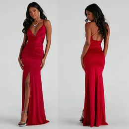 Sukienki swobodne czerwone świąteczne sukienkę wieczorną satynę seksowną dzielnicę w dekolcie dzielone fishtail długie spódnica ślub dla kobiet gala ubrania Y2K