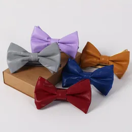 Bow Ties Men's Leather Tie Pu Pure Color Wedding Banket Gourd Kläder Tillbehör Män Bowtie presenter för män