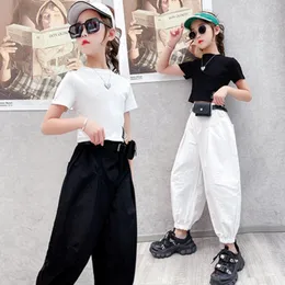Kläderuppsättningar Tracksuit för barn 2023 Korea Summer Little Girl Solid Color T-shirt Pants Two-Piece Suit Boutique 13 14 Year Clothes