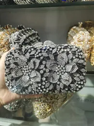 Kvällspåsar Xiyuan Champagne Flower Crystal Clutch Stones Purse Bag Kvinnor Formell middag Handväska Bröllop Bridal Purses Handväskor