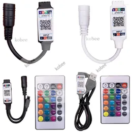 Controllers USB DC 5V 12V IR Smart Controller LED RGB Strip för SMD 2835 3528 Light Bluetooth-kompatibel app