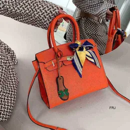 Designer Birkin Bags Herme Lady 2023 New Candy Colored Multicolor Womens Hand Cross Shoulder Fashion Brand Comm Have Logo Frj