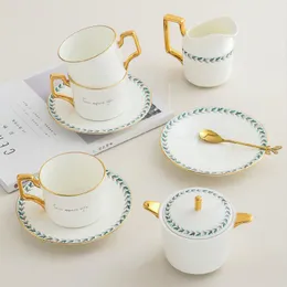 Koppar Saucers Luxury Nordic Porcelain Coffee Cup Set Ceramic Bone Kina Creative British Tea With Saucer Taza Madera Home Drinkware CS