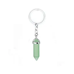 Nyckelringar Natural Stone Hexagonal Prism Keychains Healing Rose Crystal Car Decor Keyholder For Women Män släpper leveranssmycken DHCLJ