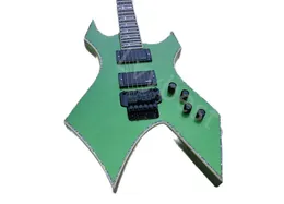 lvybest珍しい形のグリーンボディエレクトリックギターローズウッドフレットボードブラックハードウェアカスタマイズされたサービスを提供する