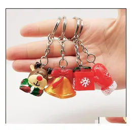 Nyckelringar smycken Creative Christmas Peripheral Keychain Pendant Hat Bell Reindeer bilväska Keyring Holiday Friends Gift Aessory Dr DH0AU