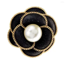 ブローチCindy Xiang Gold Line Camellia Pearl Flower Brooch Black and White Color Fabric Pinファッションジュエリーウェディングアクセサリー