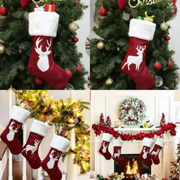 Decorazioni natalizie Calze bianche rosse classiche Porta regali Decorazione da appendere Ornamento per feste di Natale in famiglia
