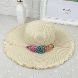 Szerokie brzegowe czapki 2023 Summer Sun Sun Hat Bucket Cap Beige Lace Bowknot Flowers Ribbon Caps Panama Sombreros de Playa