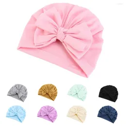 Berets Baby Girls Hat Big Bow Warm Kids Bnonn Bonnet Cap Niemowlę Turban Turban Dzieci Szalik na nakrycia głowy