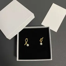 CEE Luxury Stud Fashion Earrings Designer for Womens Classic Drop Vinyl Unisex Studs Earrigs Brass Material