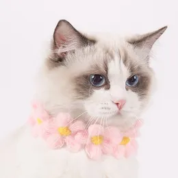 ペットカラーウールニット猫の犬のかわいいスカーフの装飾品のための手作りのよだれかけ弓引1223918