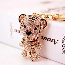 Keychains Cute Zodiac Tiger Car Keychain Creative Inlaid Rhinestone Diamond Animal Metal Pendant Men's Keyring Bag Ornaments GiftKeycha