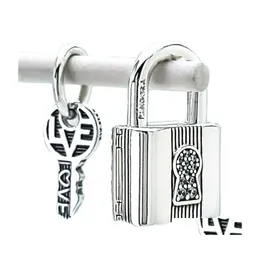 Gümüş Asma Kilit ve Anahtar Dungle Charm Sier Pandora Terazmları için Bilezikler için DIY Takı Yapma Kitleri Gevşek Boncuklar Toptan 790088C01 DROP DH9N3