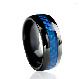 Anéis de casamento Chegada Casual 8mm Width Dome Men's Black Tungsten Band With Blue Carbon Fiber Tamanho 7-12