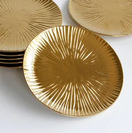 Tallrikar European Style Creative Embonsed Gold-Plated Ceramic Ray Pattern Plate Western El Dinner