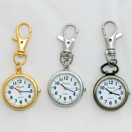Cep saatleri 10pcs /lot karışık dökme gümüş altın bronz retro anahtar yüzük saat klip klip kuvars kuvars parti hediyeleri gl52mt