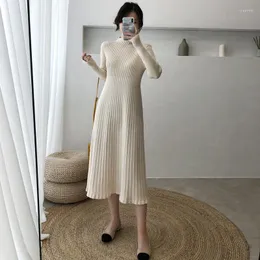 カジュアルドレスエレガントなミディブラックニットドレス女性冬の長袖ボディコン韓国ファッションナチュラルウエストビンテージローブ