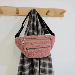 Bel çantaları peluş kadın çanta düz renkli kemer crossbody crossbody marka tasarımcısı kadın fanny paketi muz çantası 1 adet