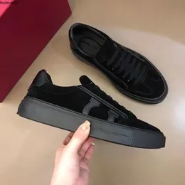 Designer skor tränare sko 5 färger bekväma botten läder lyxiga herrar party sport casual sneaker 2023 mode män snabbt fartyg hm7iii00001