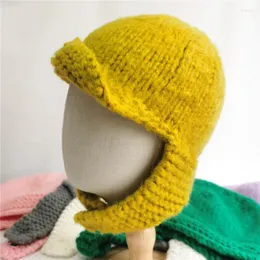 Berretti invernali lavorati all'uncinetto lavorati a maglia in mohair ispessito protezione per le orecchie peruviana Sherpa Perù Cappello da caccia in velluto antivento Pography Prop Cap