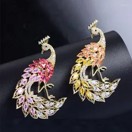 Brosches Okily Delicate Phoenix Brooch Pin Färgglad Zircon Bird for Women Valentine's Day Gift Pins Broche Female Jewelry